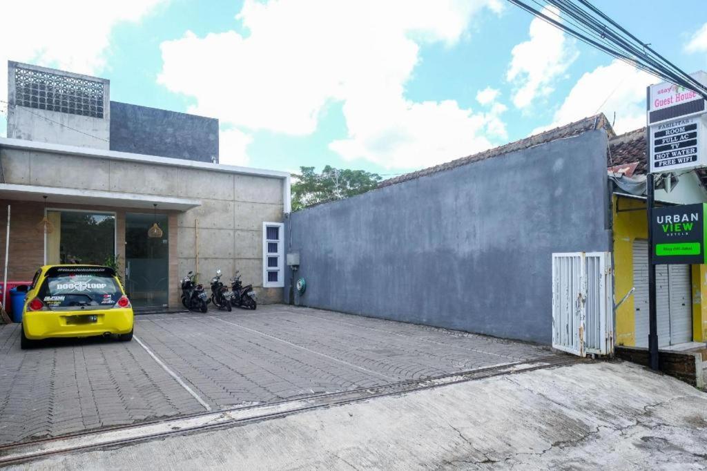 Urbanview Stay @H Jakal By Reddoorz Yogyakarta Exterior foto